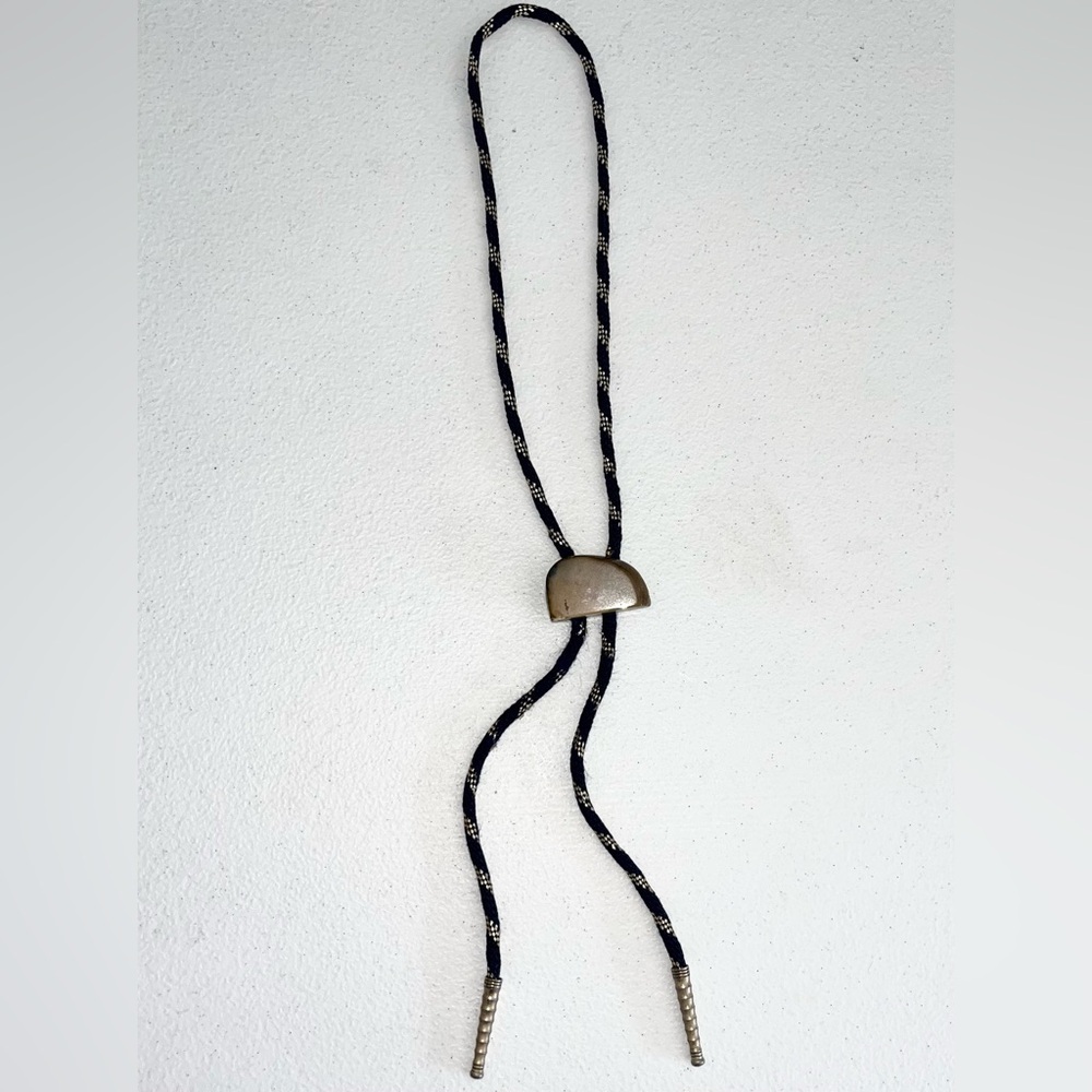 Stone Bolo Tie Navy Blue Cord Silver Tone Tips EUC